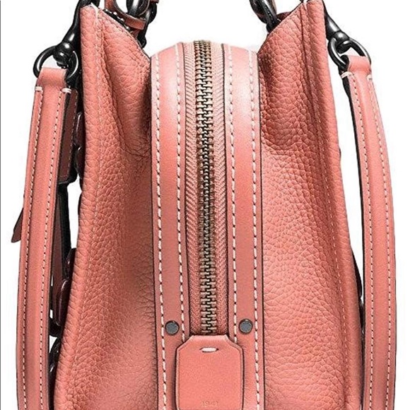 Coach Rogue 25 with Tea Rose Melon/Black Copper - Picture 2 of 8